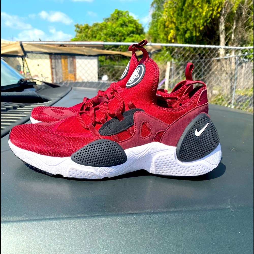 Nike Huarache Edge